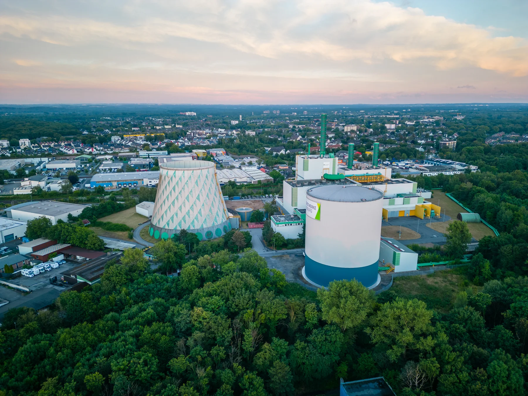 Luftaufnahme des Gaskraftwerks HKW III in Duisburg